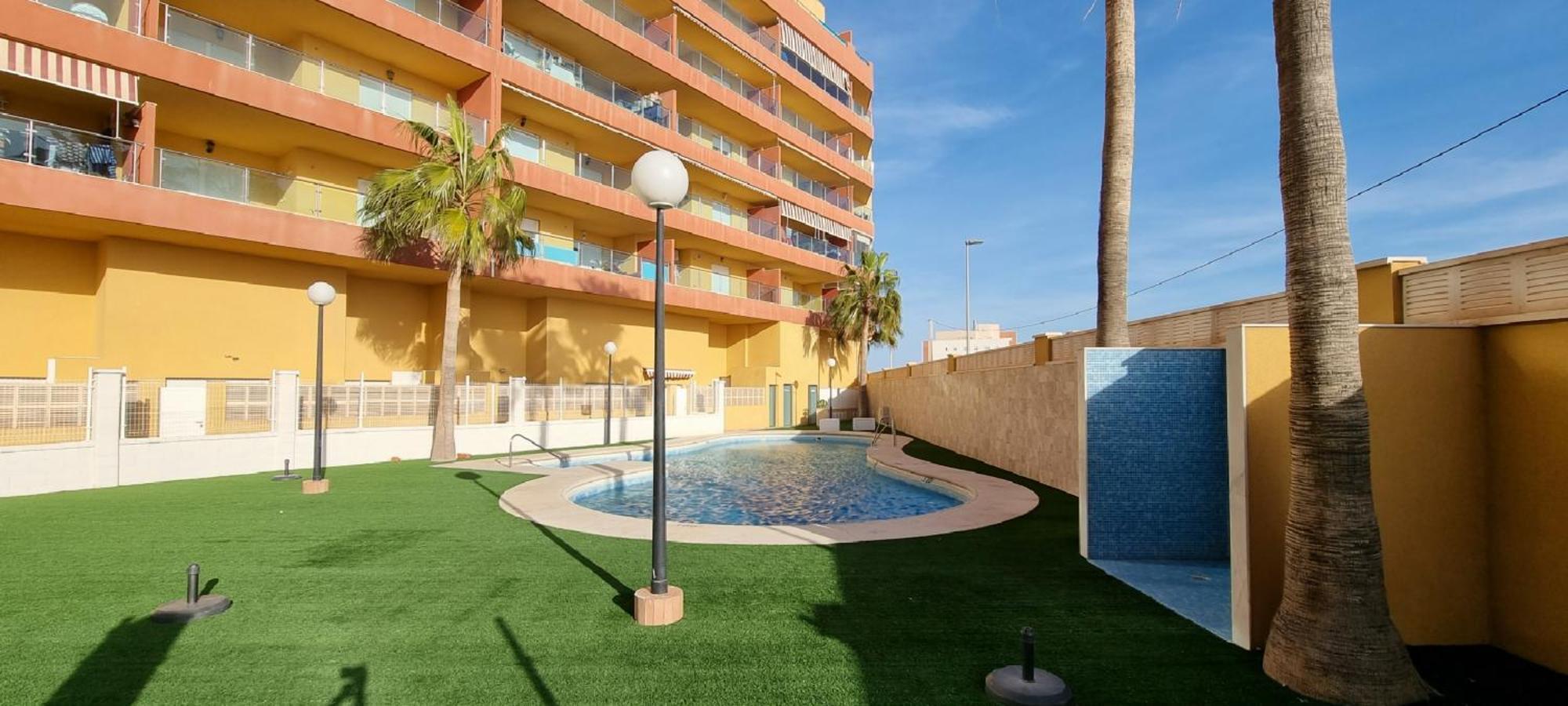 Trendy Homes Santa Ana Apartment